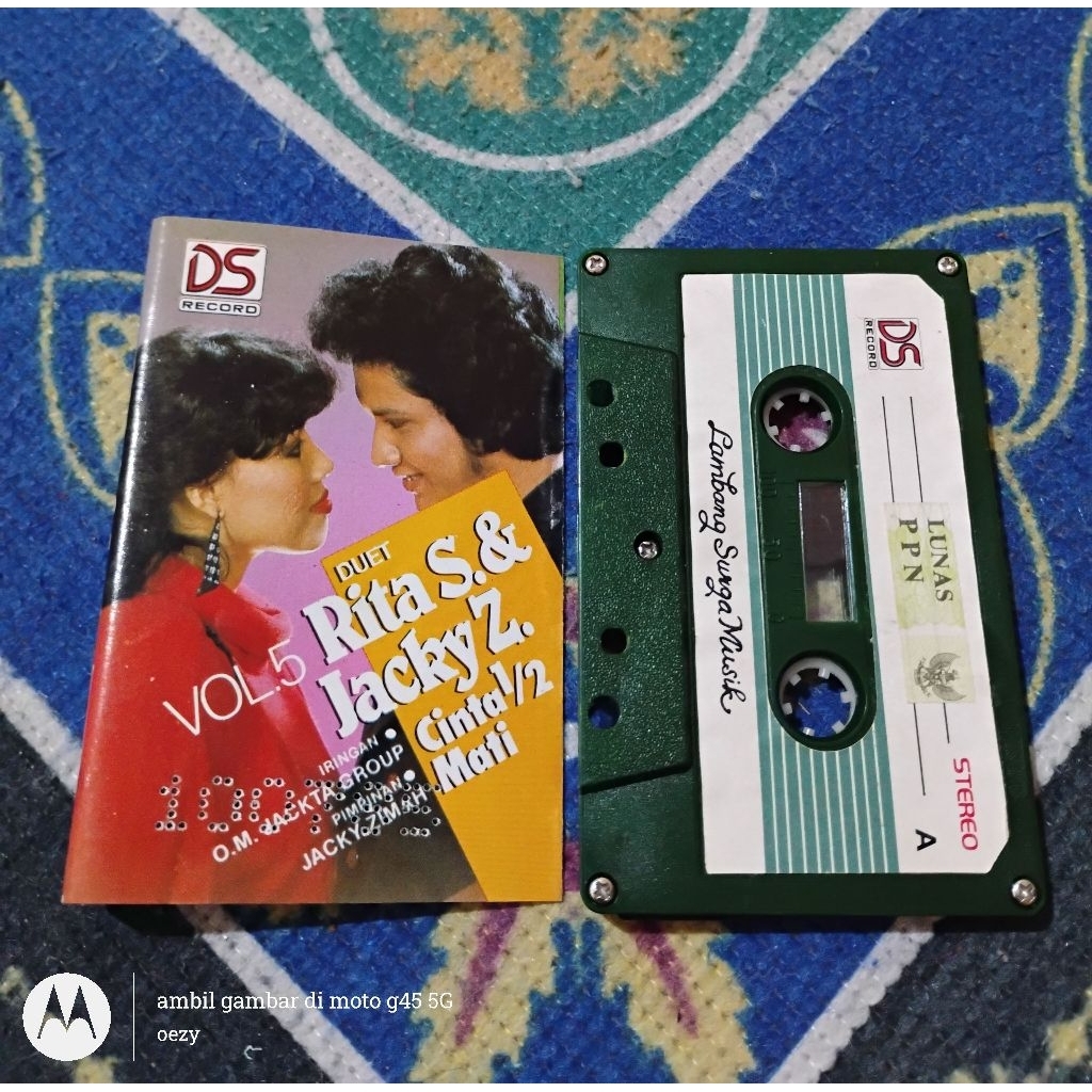 Kaset pita Rita Sugiarto Jacky Zimah - cinta 1/2 mati