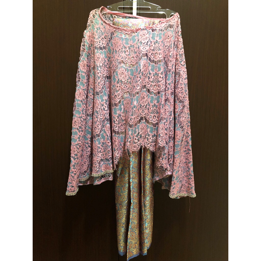 Preloved One set Kebaya