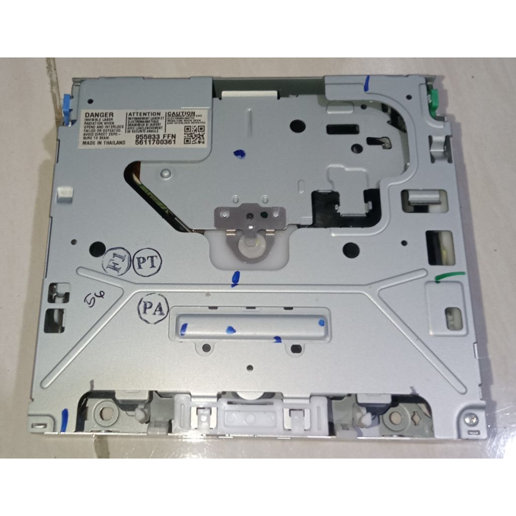DVD Player(Head Unit) Mitsubishi Triton