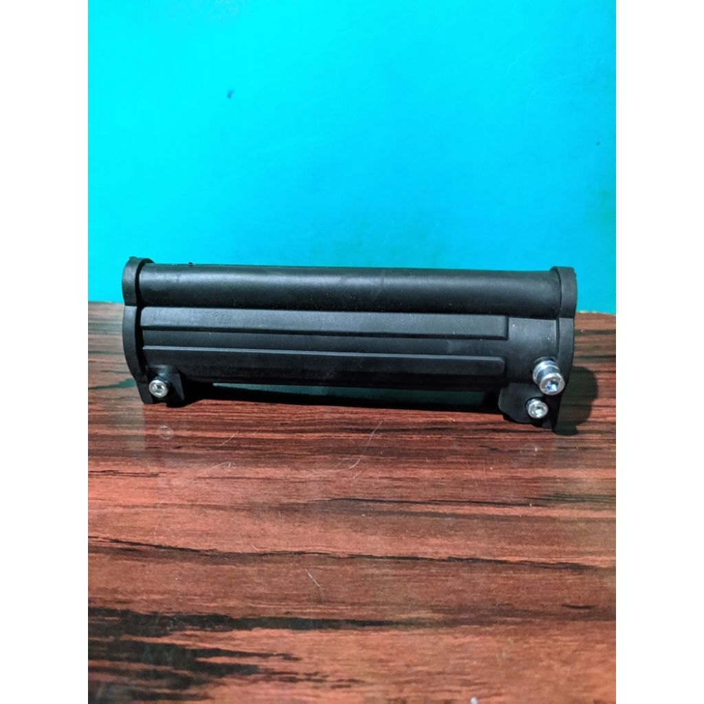 Pegangan Karet Sambungan Pipa Mesin Potong Rumput BG328