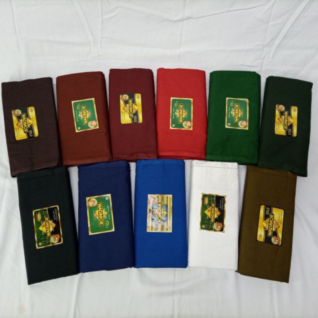 Sarung wadimor polos warna hitam,putih,maroon,navy,mocca,hijau ,sarung tenun original wadimor lembut
