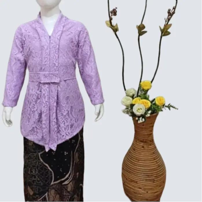 Setelan Kebaya Anak Perempuan Model Kutu Baru Bahan Brukat Warna Lilac