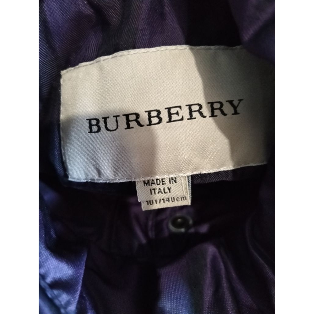 BurberryJaket anak