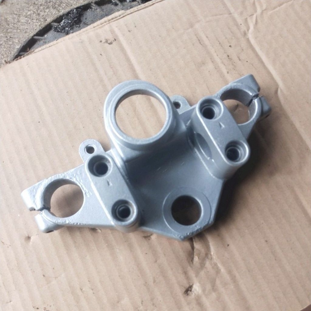 T SEGITIGA ATAS SCORPIO 5BP ORIGINAL LEPASAN