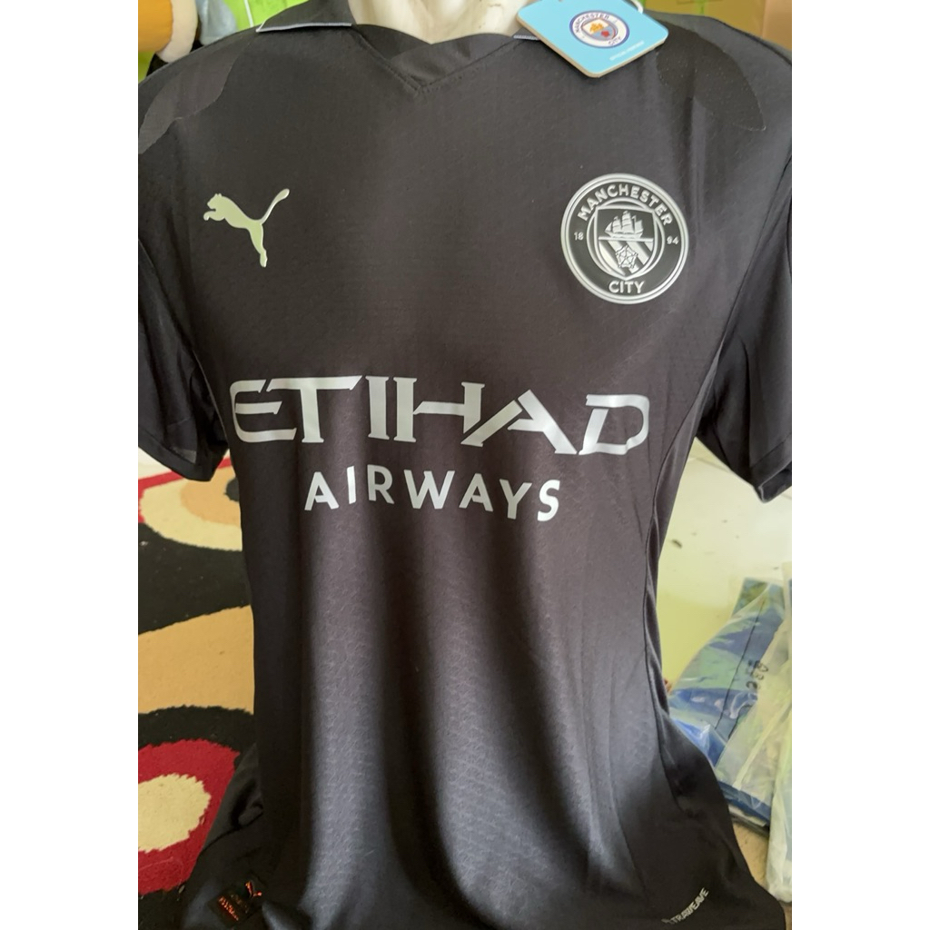 Manchester city player issue GO
