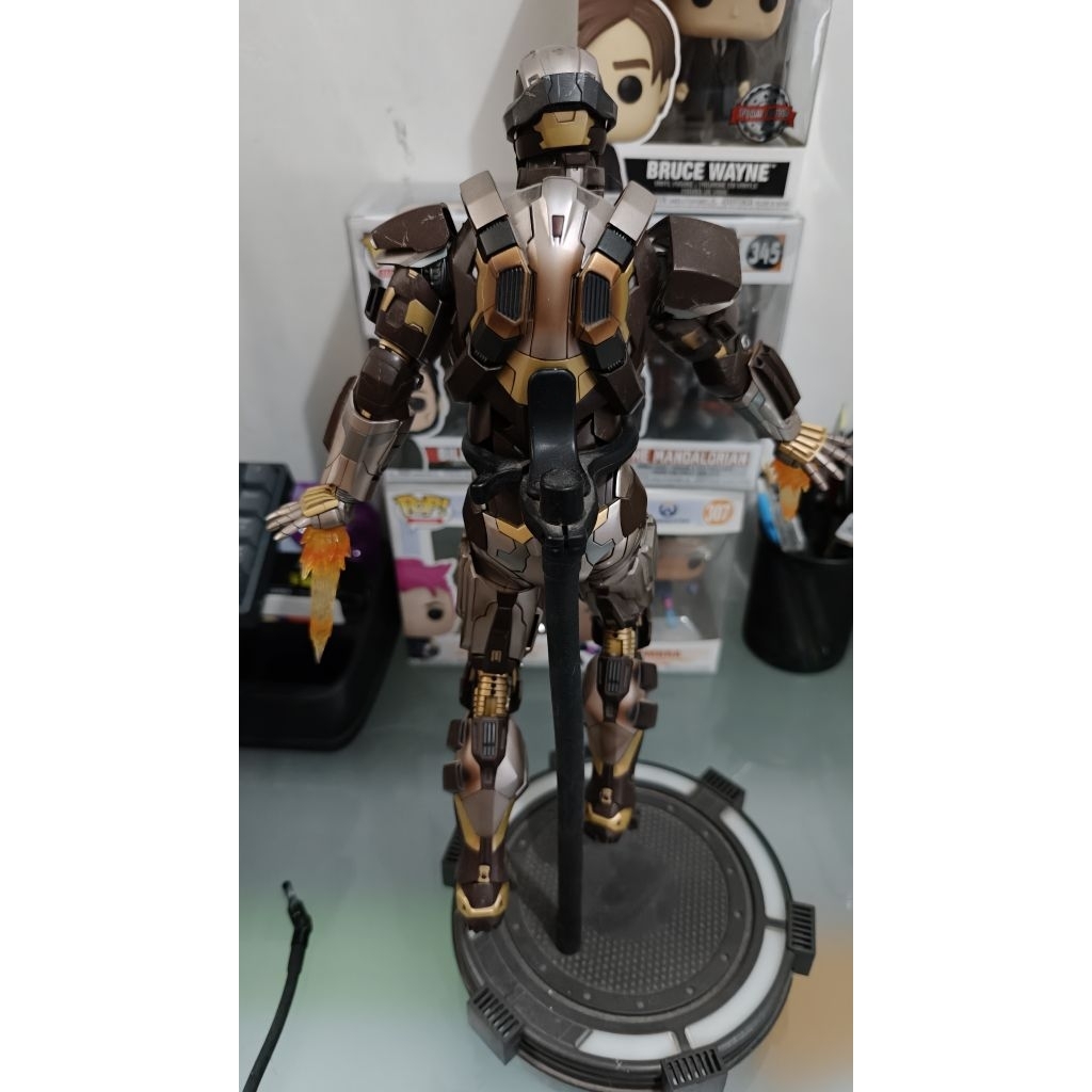 Hot Toys Iron Man Mark 24