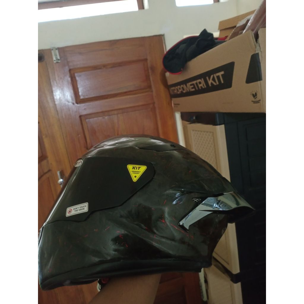 KYT TTC carbon forget