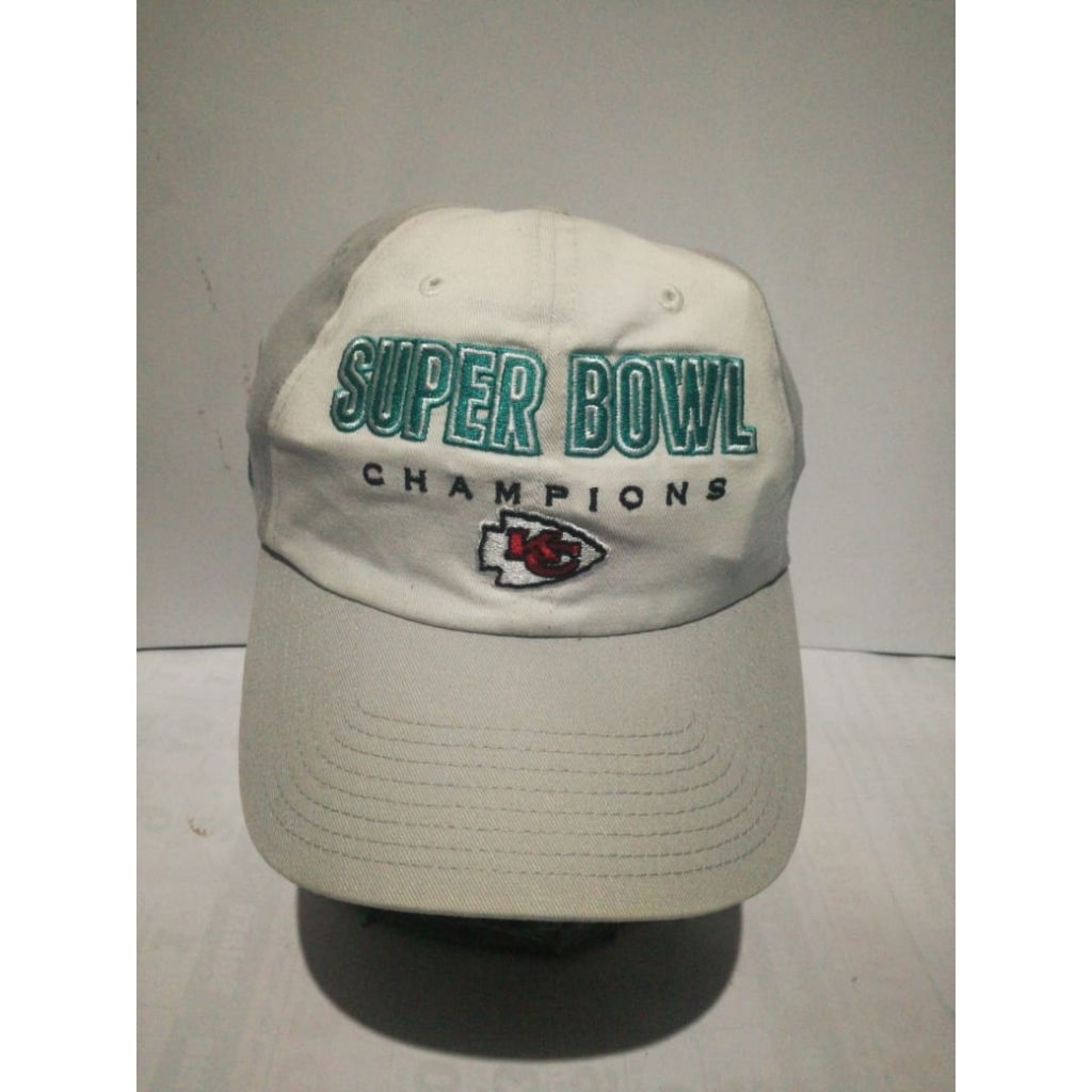 Topi brand 47 second