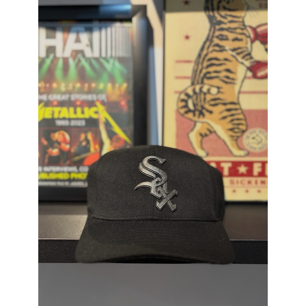 Topi MLB SOX Logo Besi