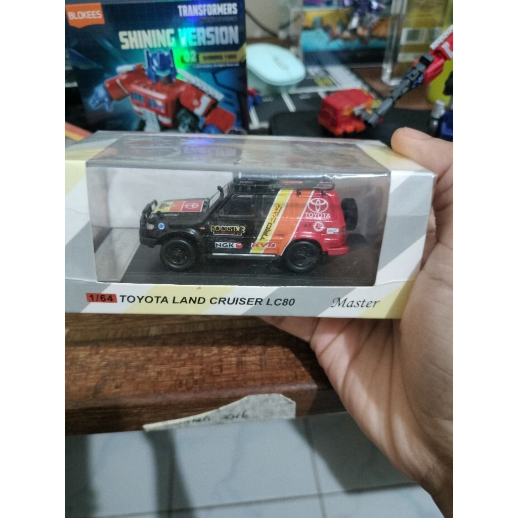 Toyota Land Cruiser LC80 Master