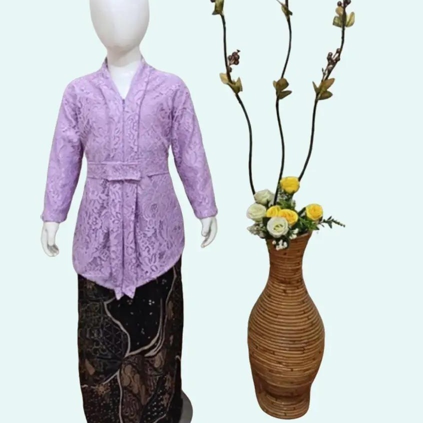 Setelan Kebaya Anak Perempuan Model Kutu Baru Bahan Brukat Warna Lilac