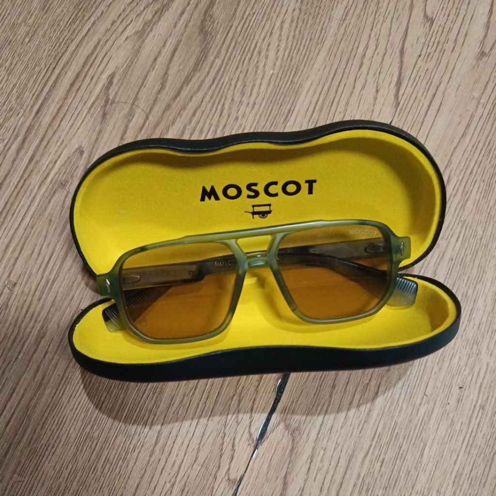 moscot