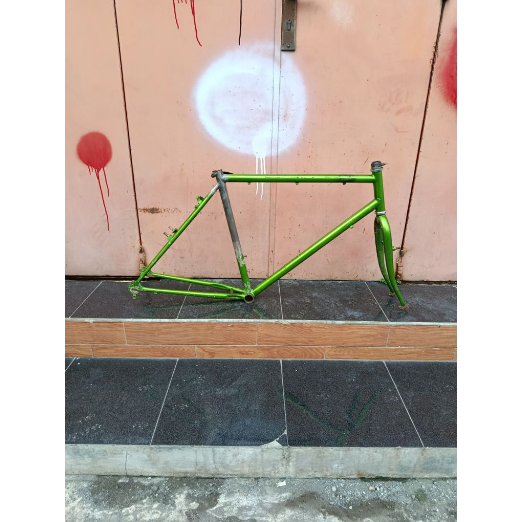 sepeda kuwahara savage