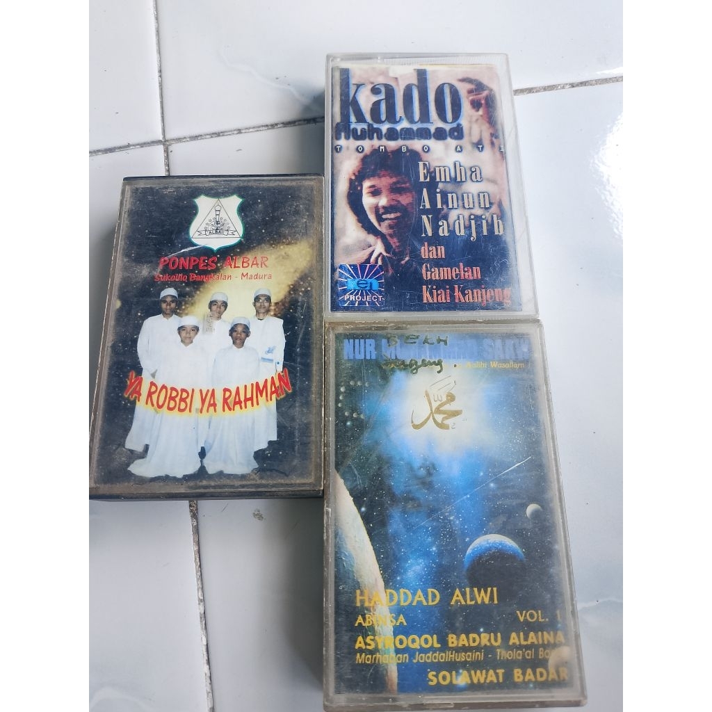 kaset pita lagu religi