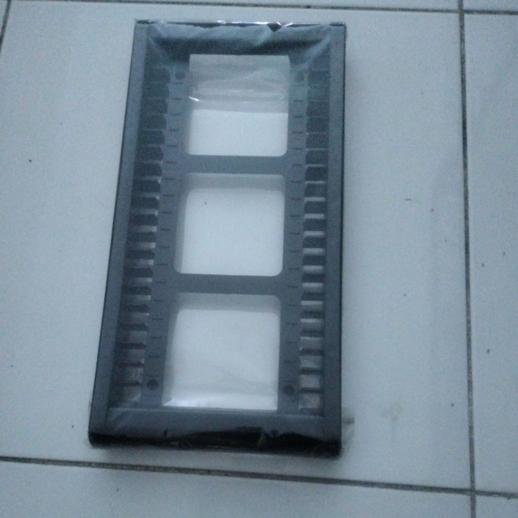 CD Holder  rak tempat CD Musik