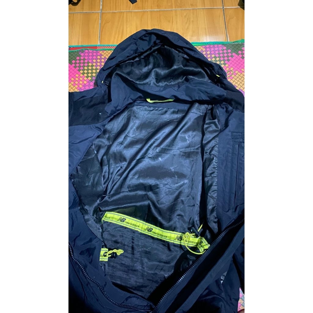 jaket nb