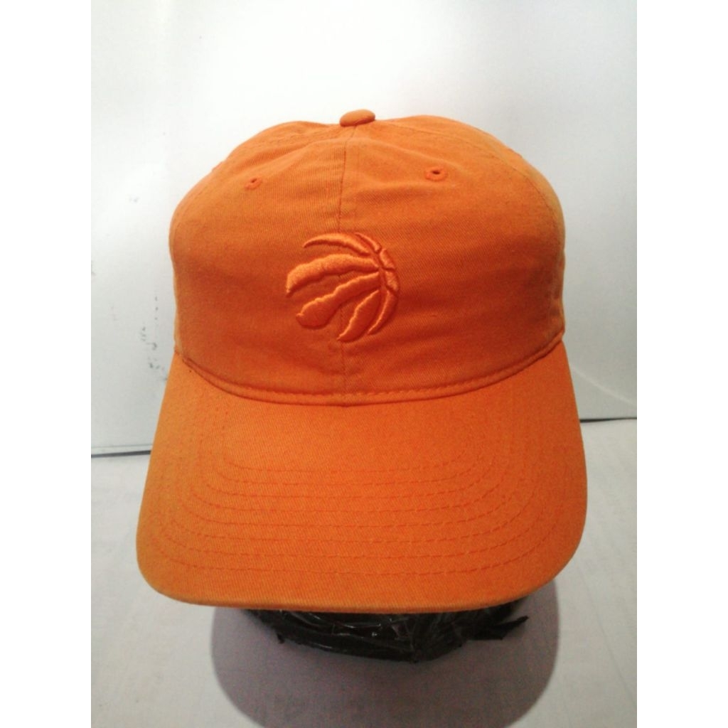 Topi Mitchell & Ness second