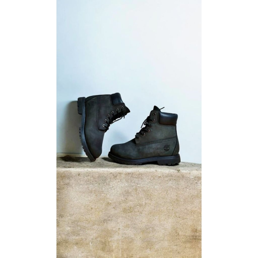 Sepatu Timber kulit Size 38