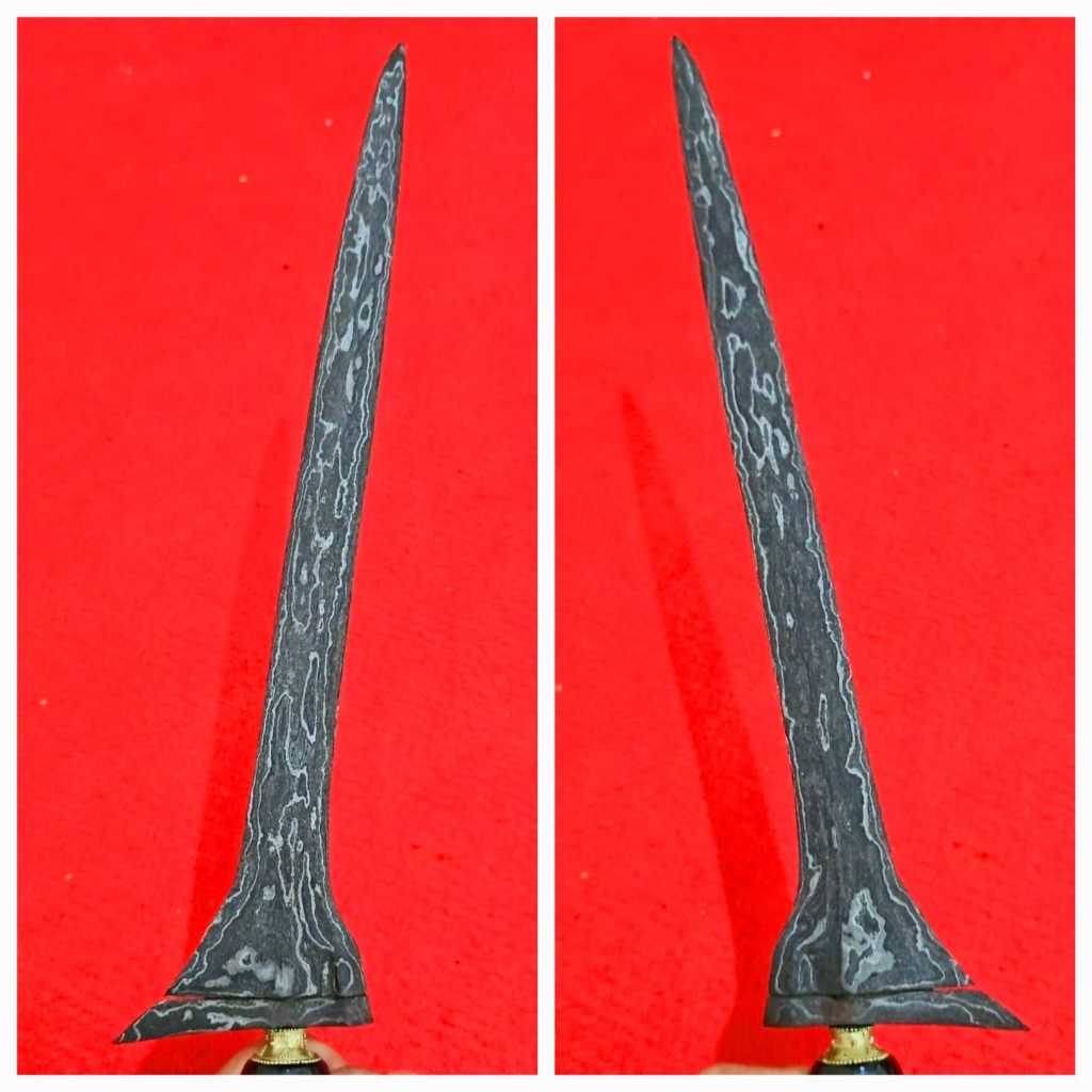 PUSAKA KERIS JALAK NYUCUP MADU - Est. Era MATARAM SEPUH