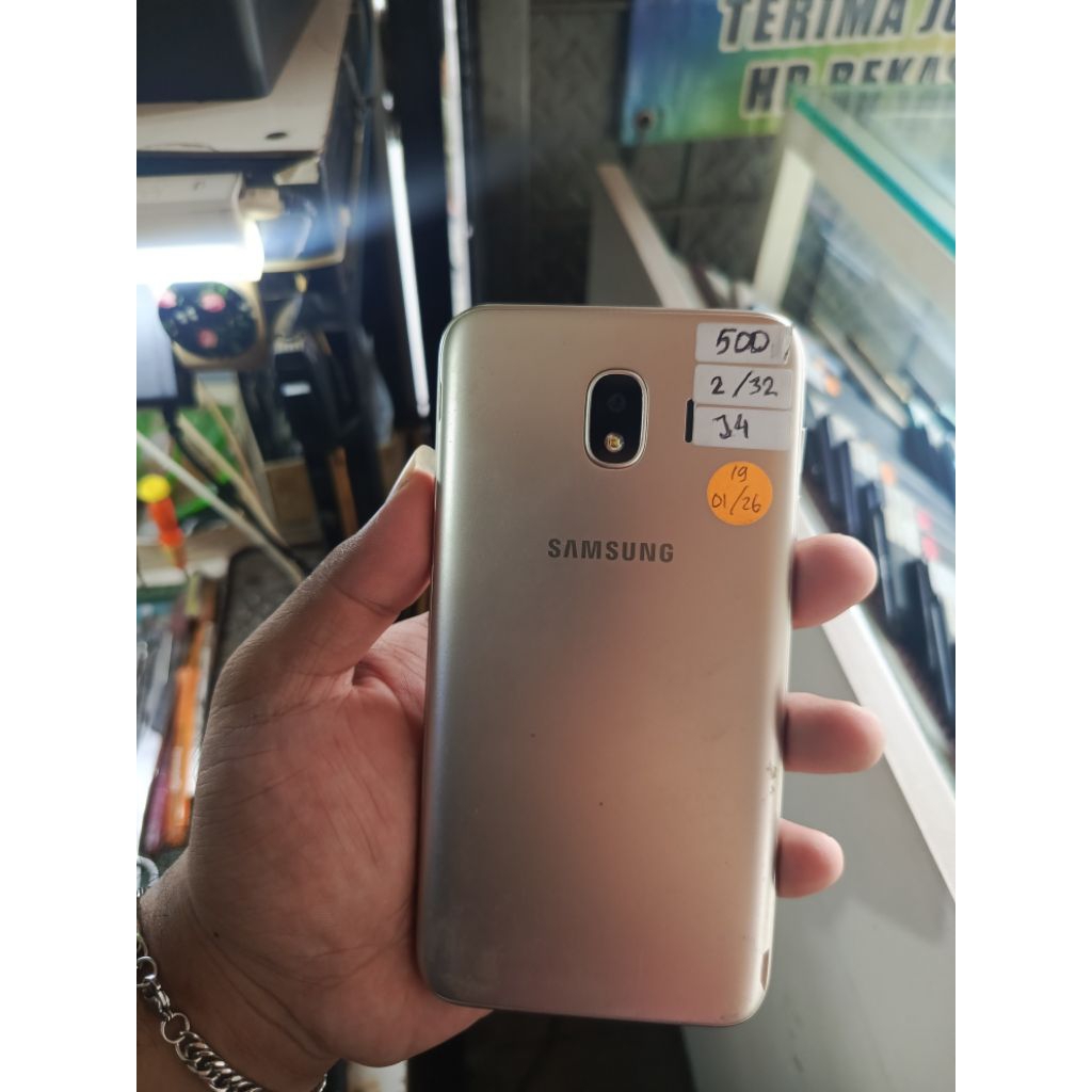 Samsung J4 Ram 2/32 hp second masih originial hp layak pakai normal batangan