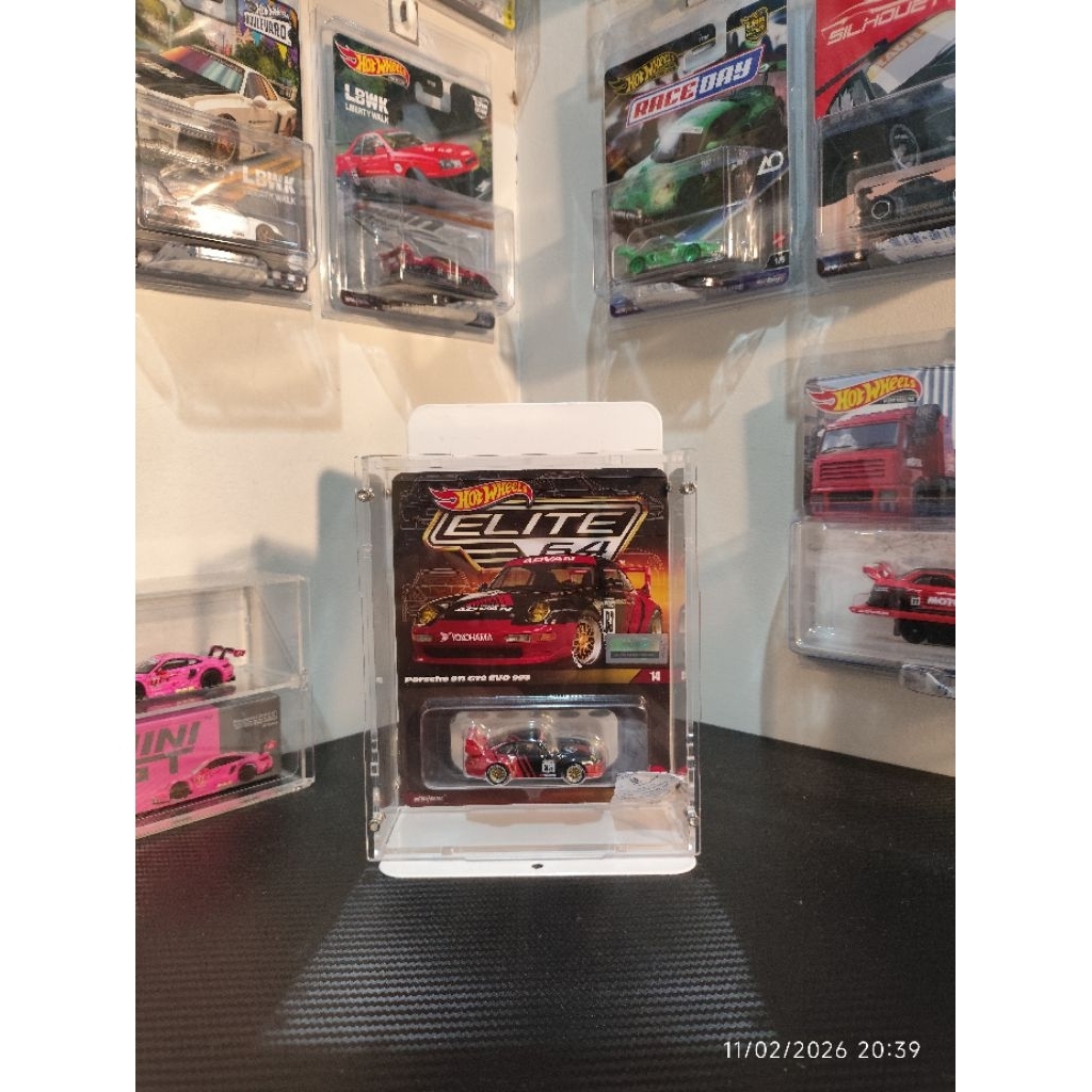 Hotwheels Elite64 Porsche 911 GT2 EVO