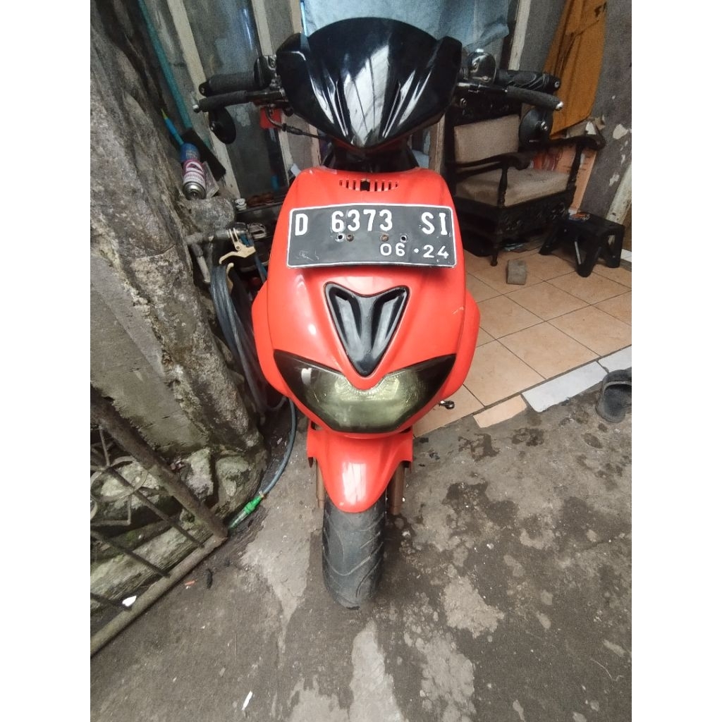 Sanex hussar 2002 komplit