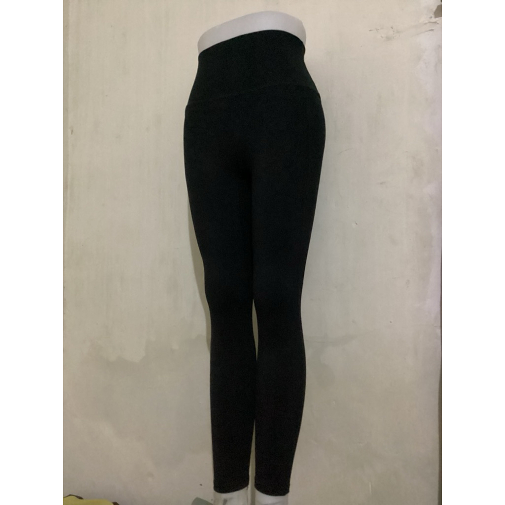 legging olahraga wanita STL hitam L