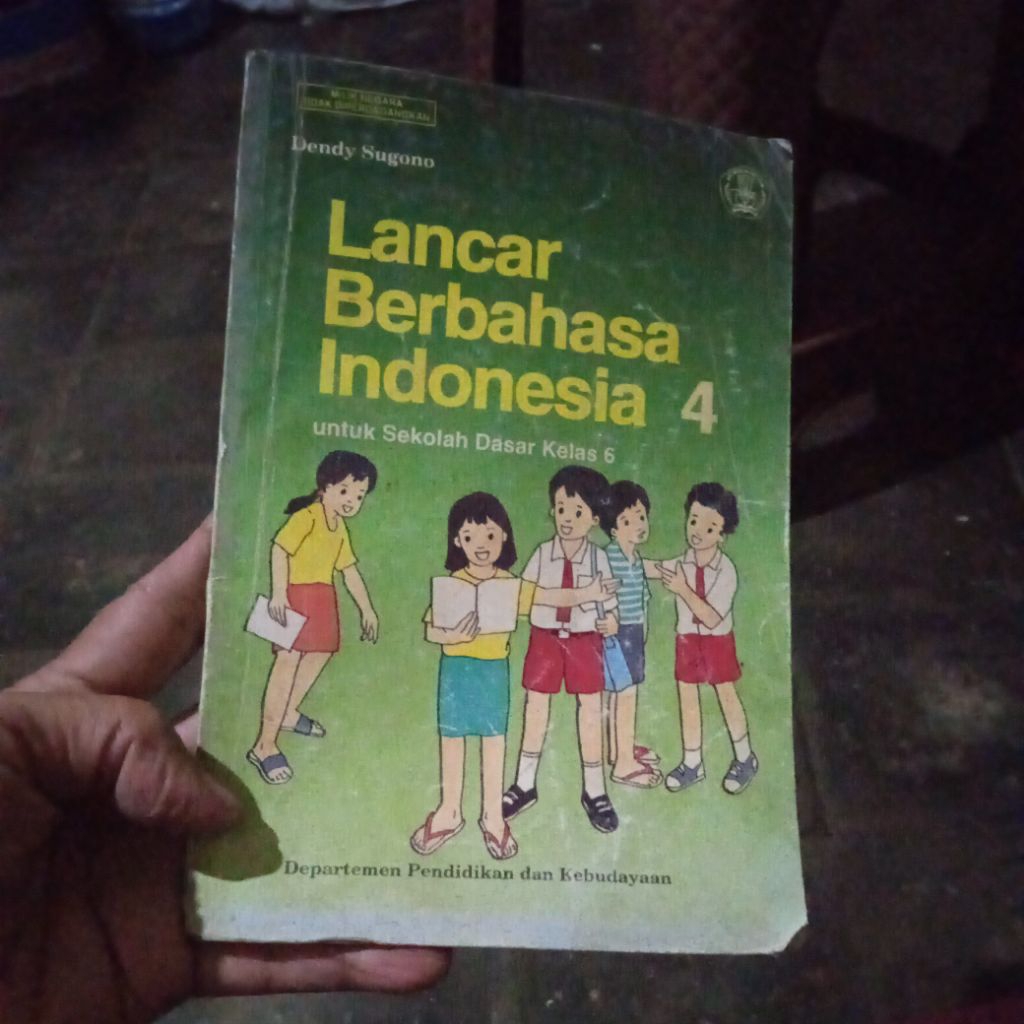 buku Lancar Berbahasa Indonesia 4, untuk SD kelas 6, buku original jadul