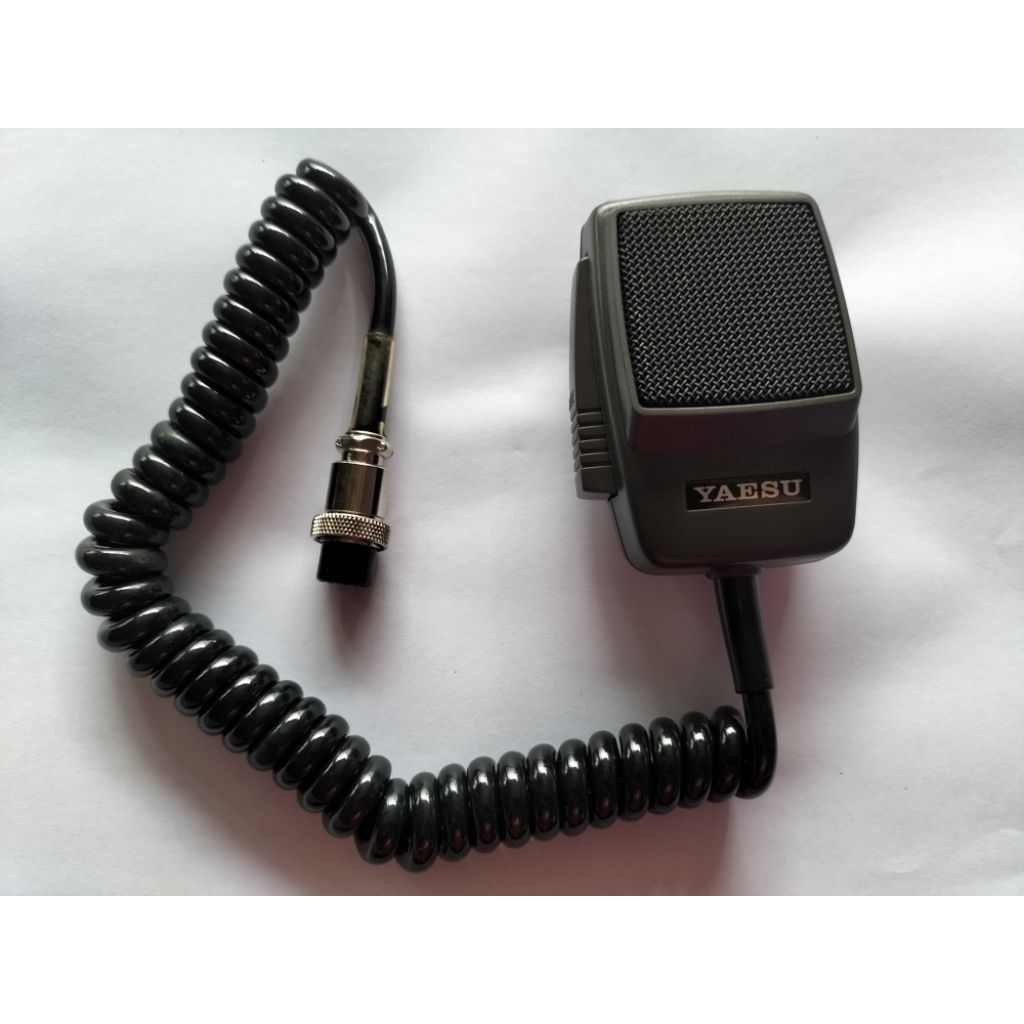 MIKE YAESU FT80C ORIGINAL MADE IN JAPAN  NEW OLD STOCK