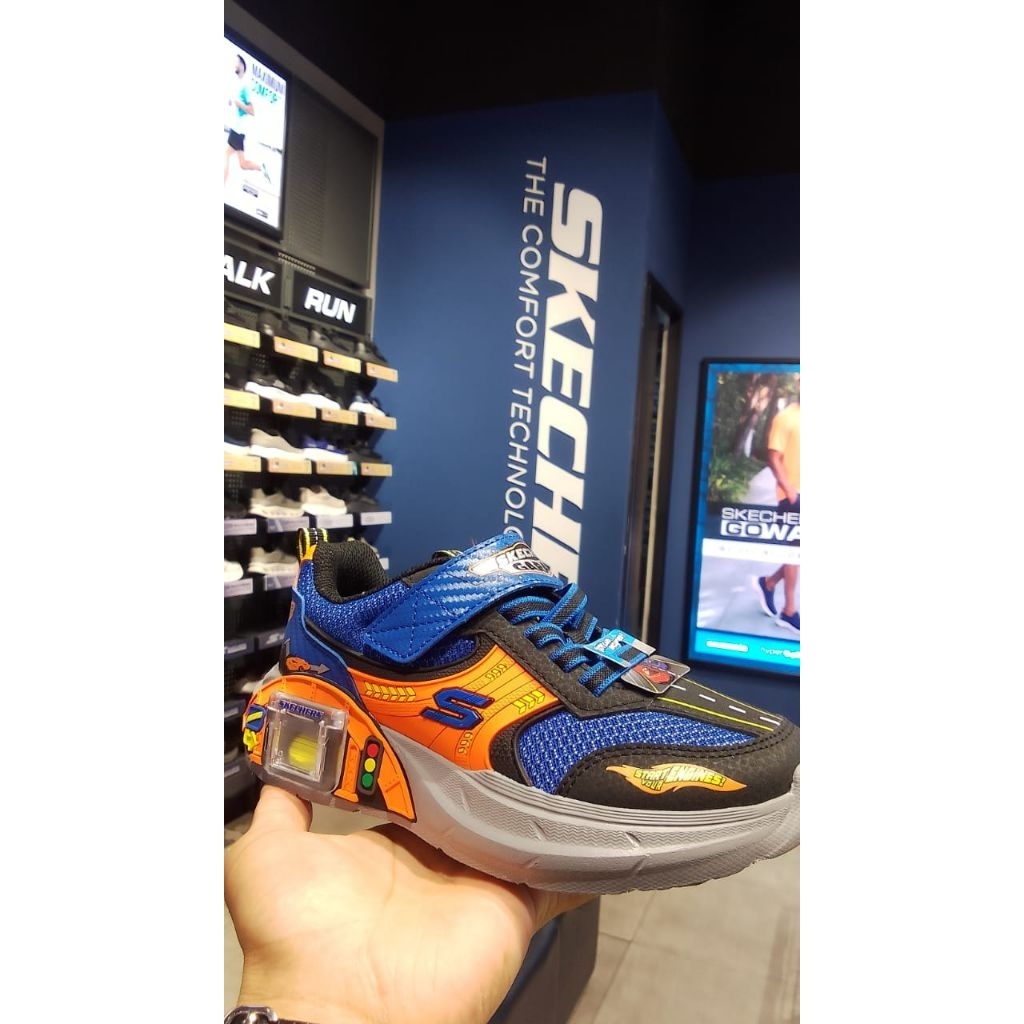 SEPATU SKECHERS GARAGE BOY'S LIFESTYLE SHOES/RETRO-GRAPH BOY'S LIFESTYLE SHOES