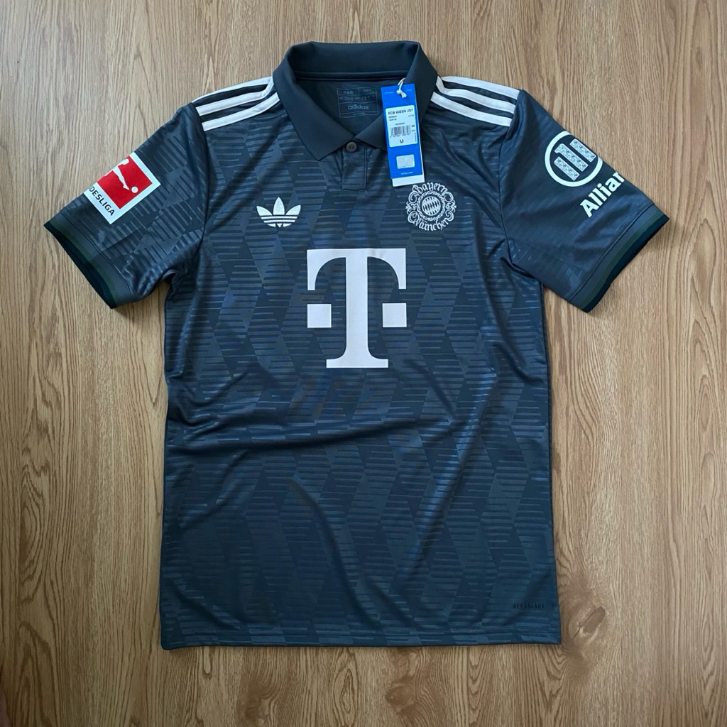 Jersey Asli Original Bayern Munich Munchen Oktoberfest 2024
