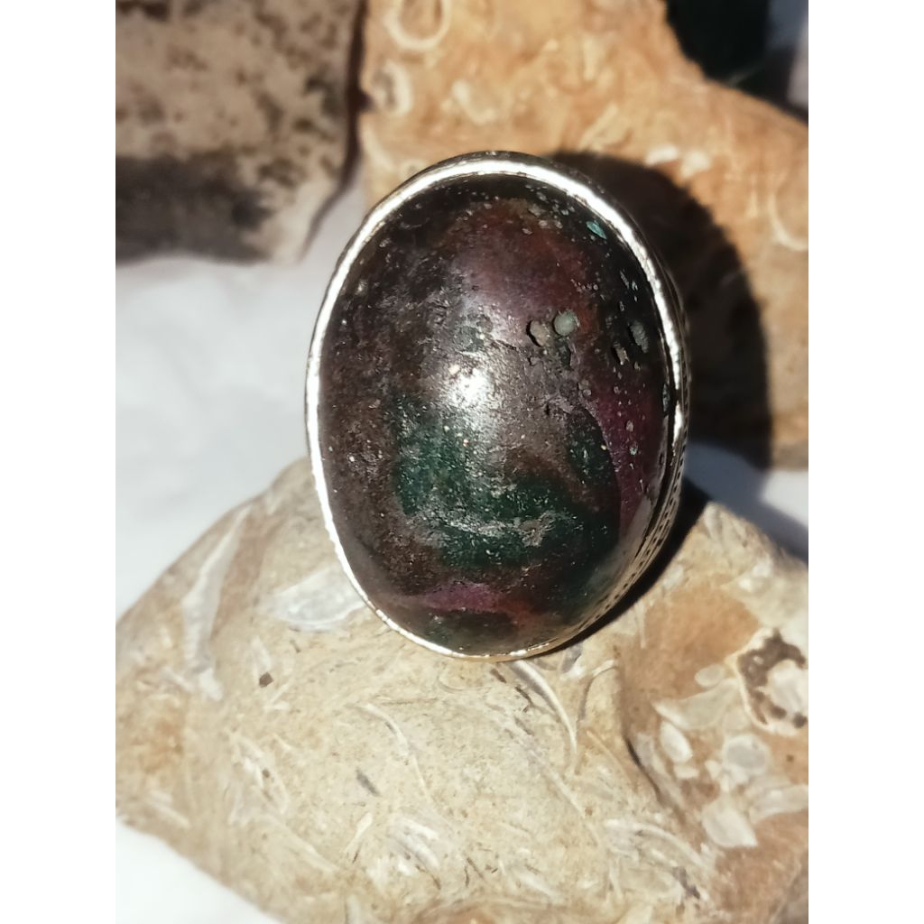 Natural Batu DamarWulan nempel kuat magnet