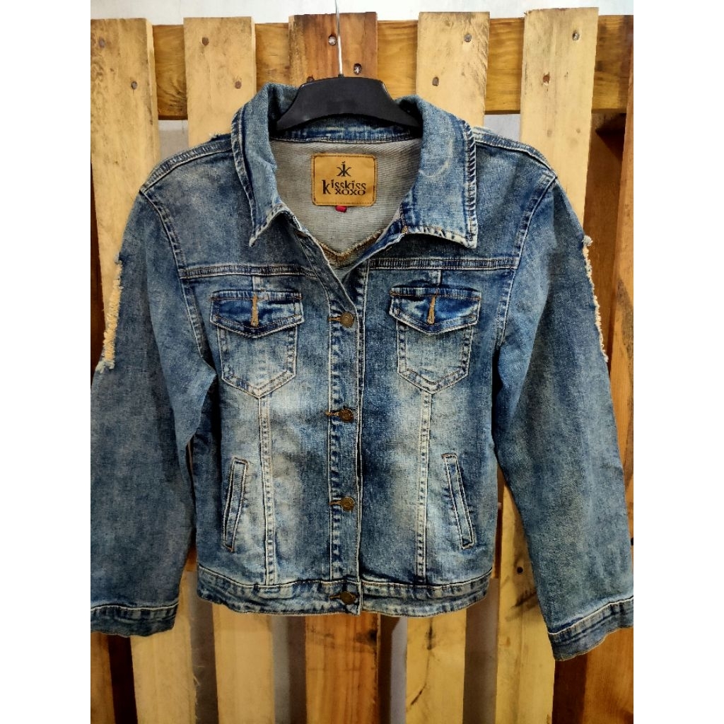 Jaket Jeans Wanita Bekas Pakai