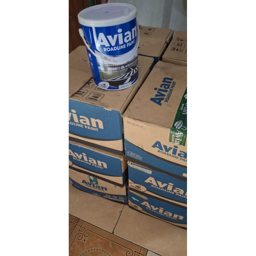 cat minyak avian roadline 5kg
