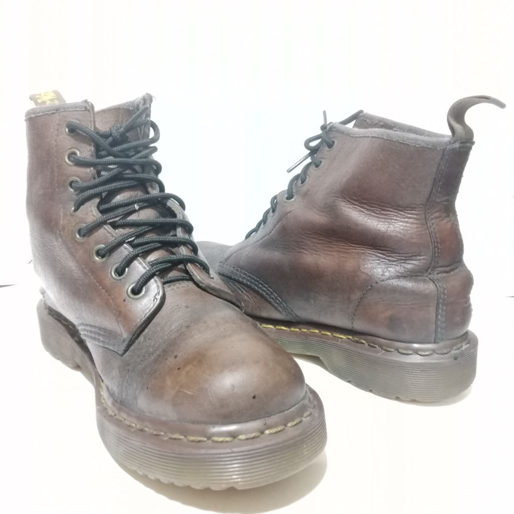 Size 39/40 Docmart Dr Martens Crazy Horse Boots