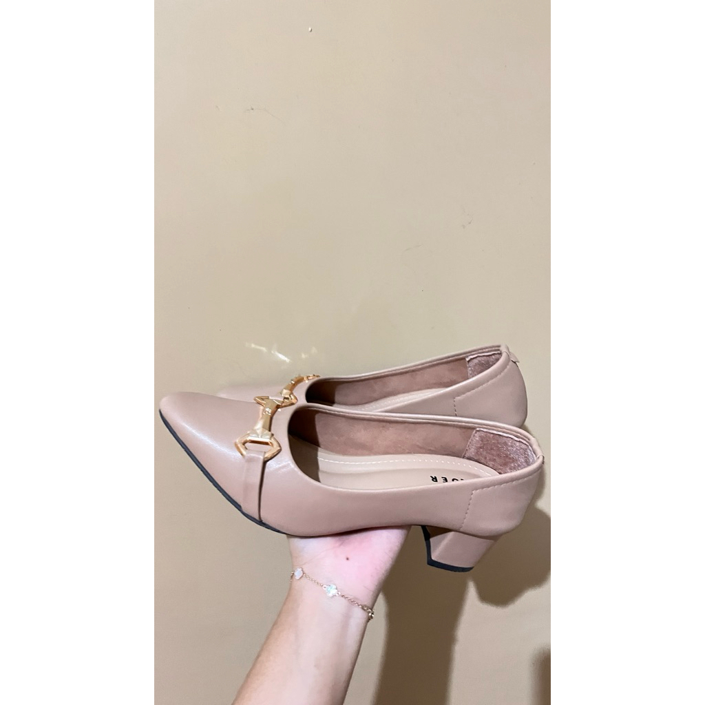 PRELOVED HEELS