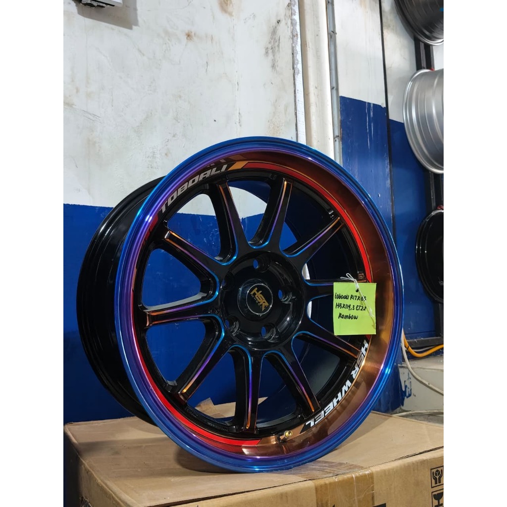 HSR TOBOALI R17X8.5 HOLE 5X114.3 RAINBOW