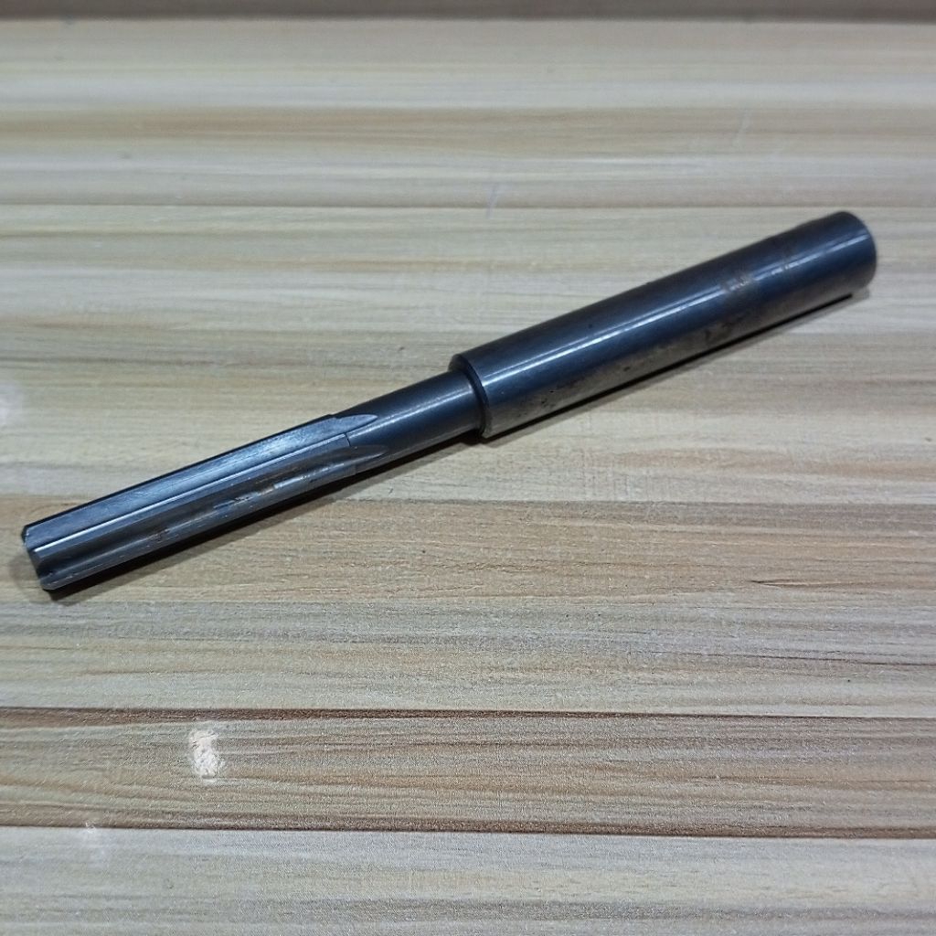 Rimer Carbide 9 6Flute Bekas Second Mulus Reamer Carbide 9.0 mm Bekas