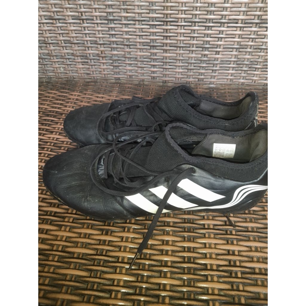 Sepatu Bola & Futsal Adidas Copa Size 44