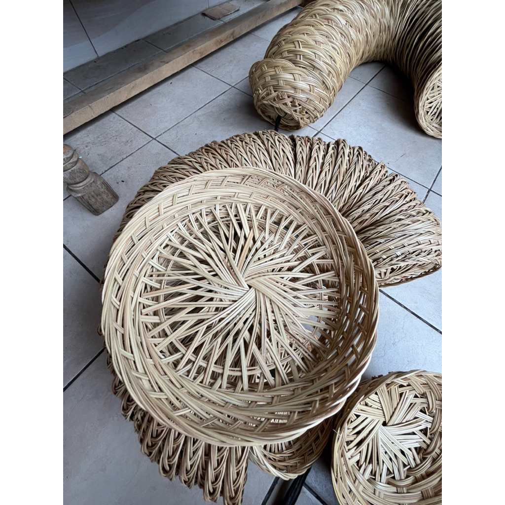 ingke jajan mini - ingke mini isian 50 pcs - wadah jajan bali - piring bambu - piring bali - wadah i