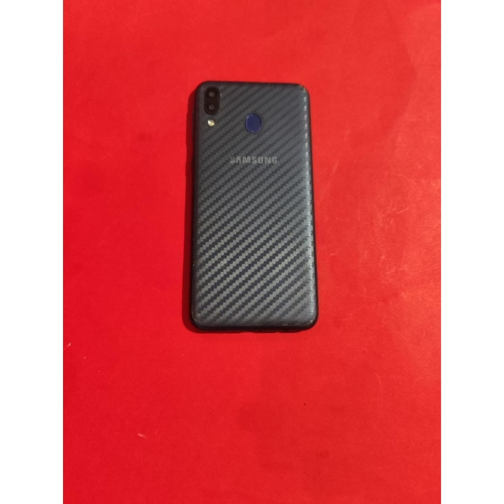 Samsung m20 Ram 3/32Gb