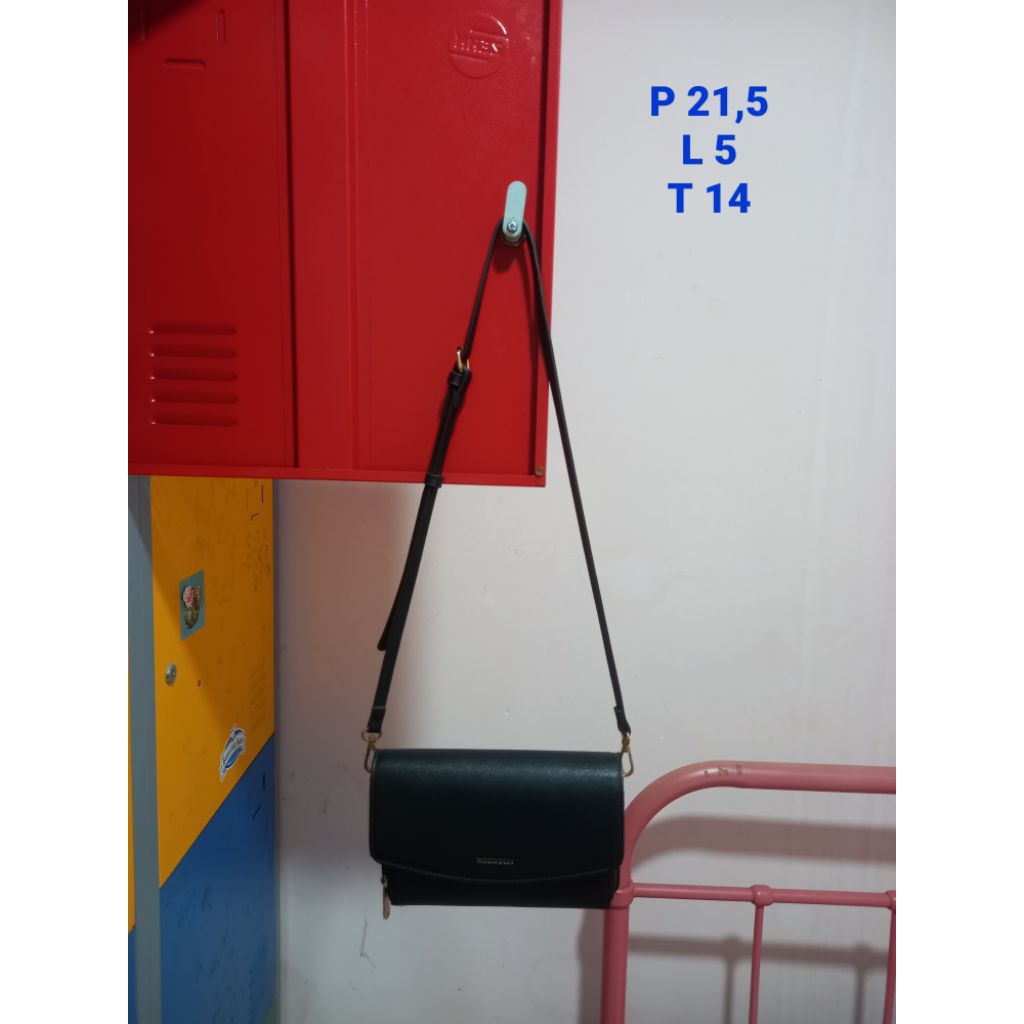 Tas Dompet Pesta (merk Mossdoom)