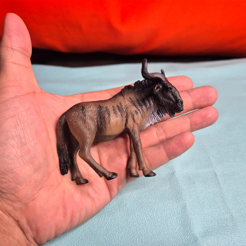 Hewan Wildebeest hewan liar afrika mainan PVC Miniatur Figure detail rapi fotografi