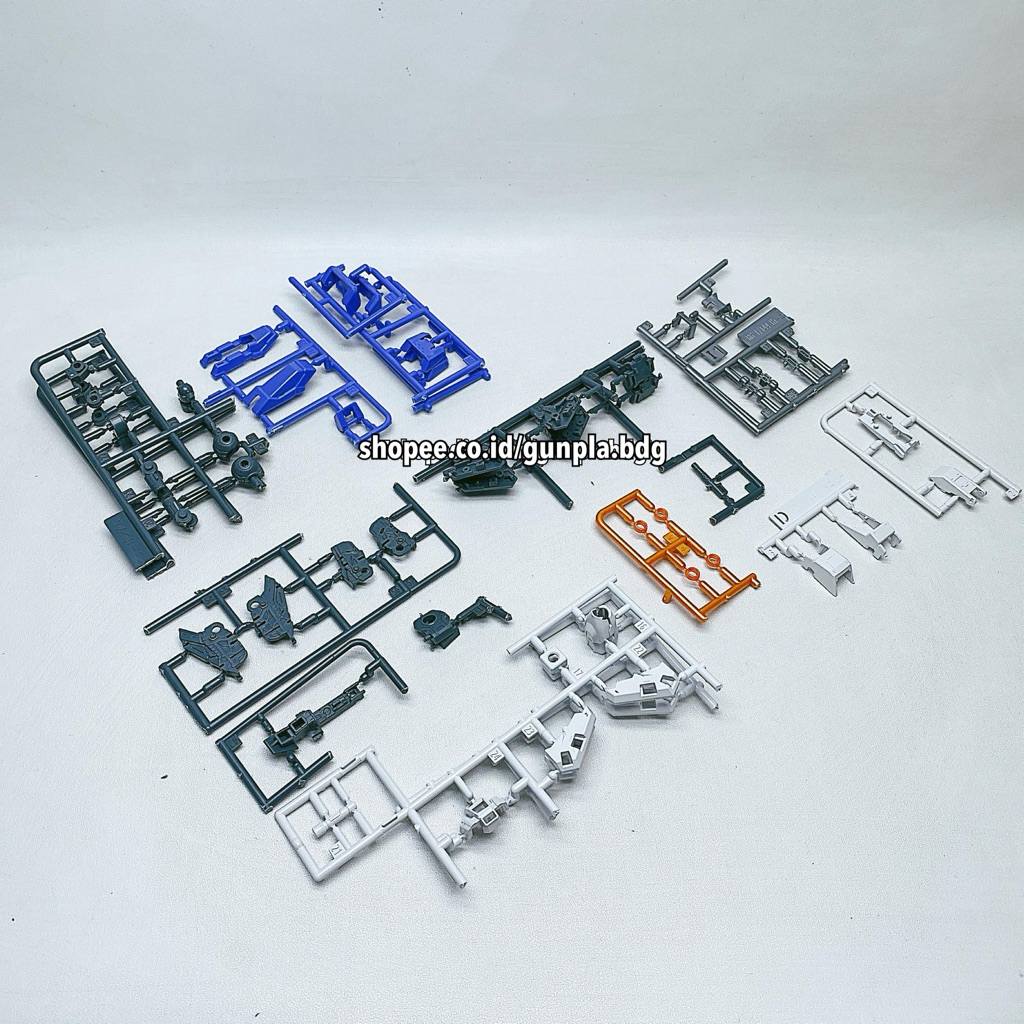 BANDAI RG Gundam RX 93 v2 HI Nu Part Arms
