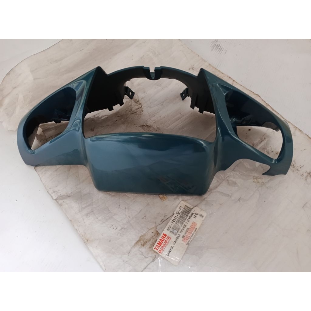 4US-F6143-00-P2 Batok lampu Yamaha F1ZR Hijau caltex Original baru YGP