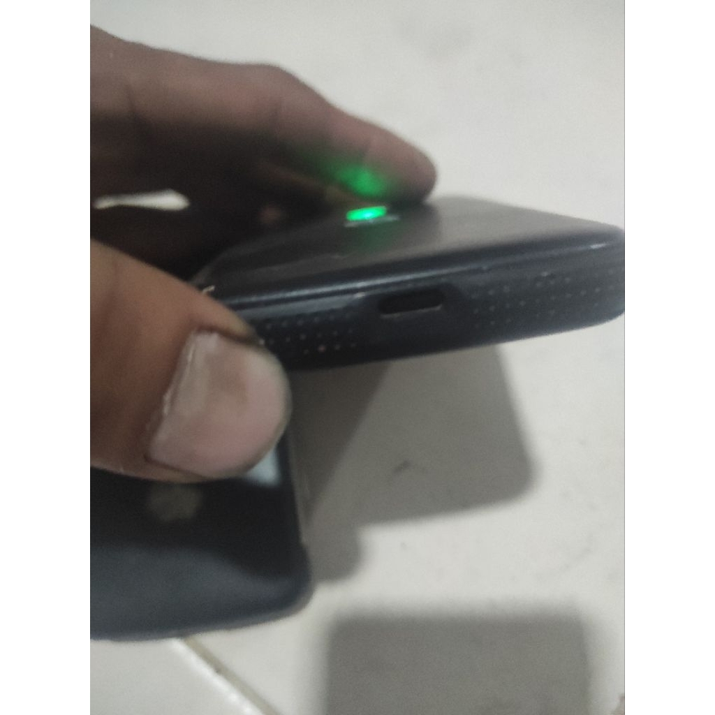 Pokefi Roaming Wifi Pocket travel charge mini USB dan type C
