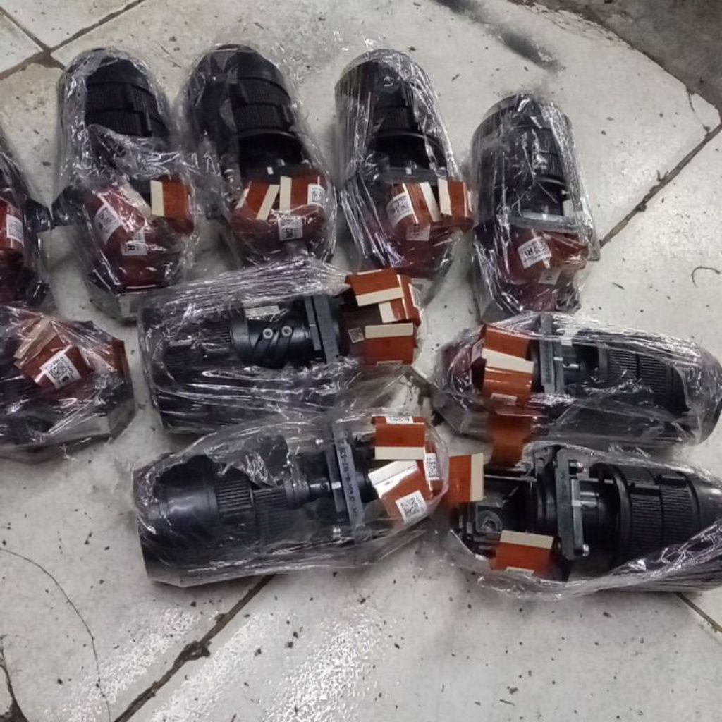 sperpat projektor panel .lcx .111.lcx.080.lcx .102.gemlinagan.tanpa. tes+lensa