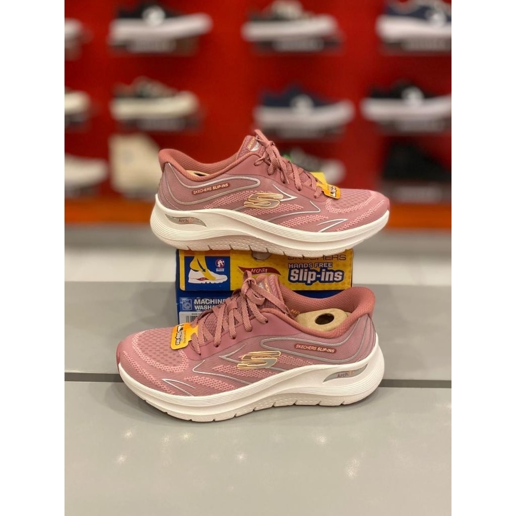 SEPATU WANITA SKECHERS ARCH FIT