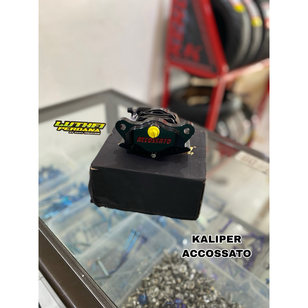 KALIPER ACCOSATO 2P BLACK