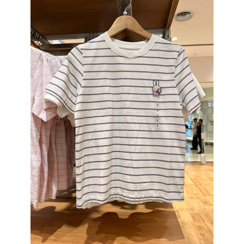 KAOS T-SHIRT UNIQLO STRIPE BUNNY